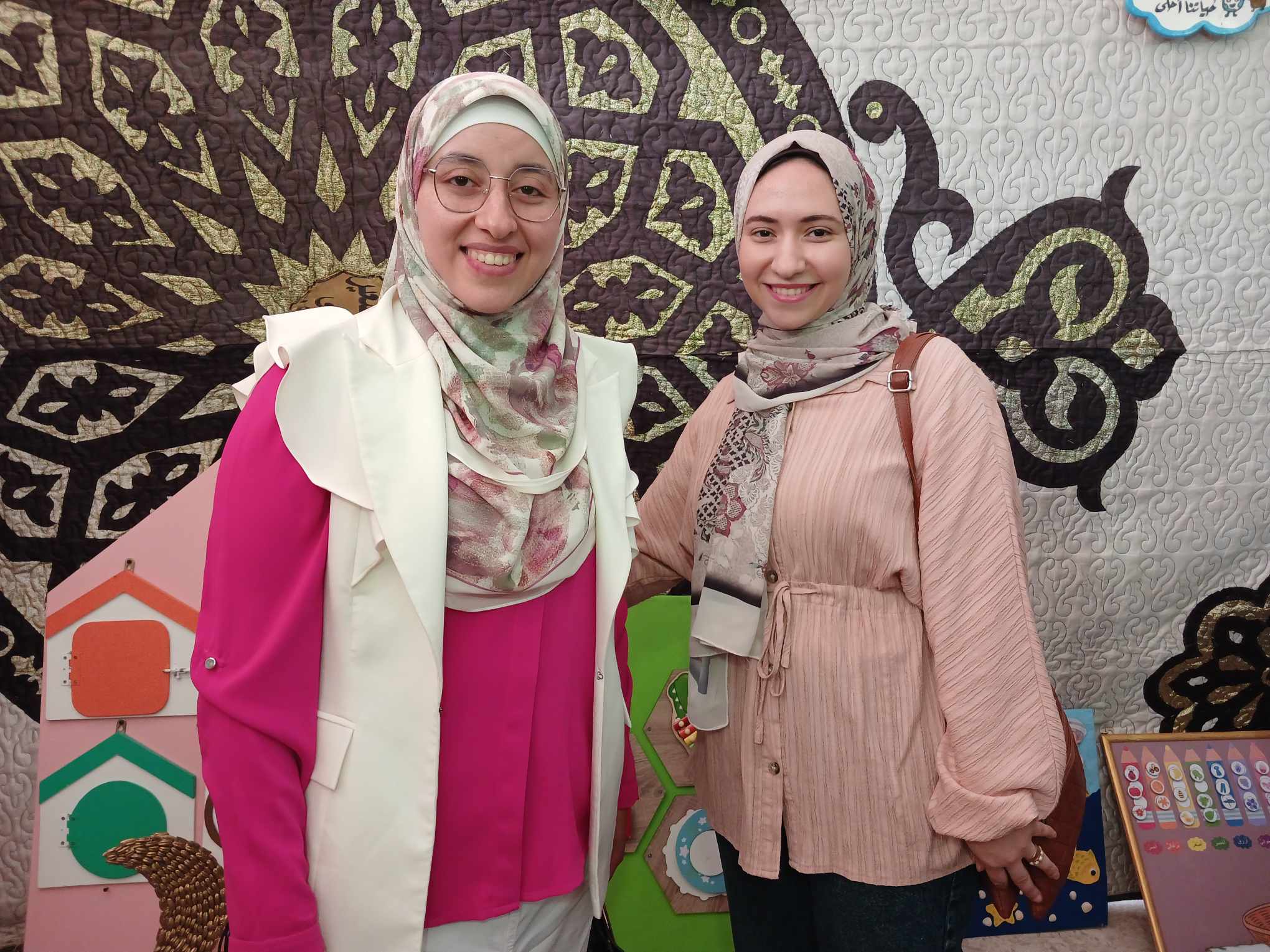 جانب من مشاركة الكلية فى المعرض جانب من مشاركة الكلية فى المعرض