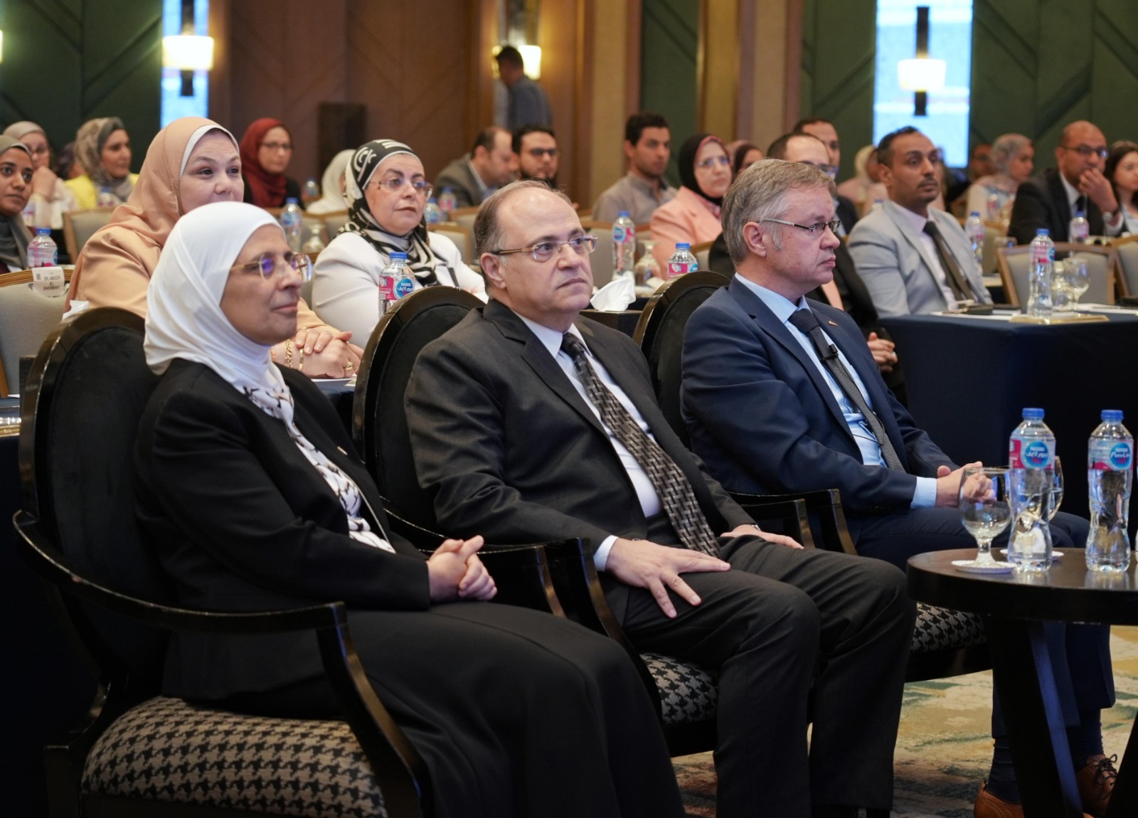 فعاليات مؤتمر دستور الأدوية الأمريكي في نسخته الثالثة