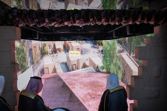 أمير منطقة المدينة المنورة يُدشّنُ المرافقَ الحديثةَ (9)