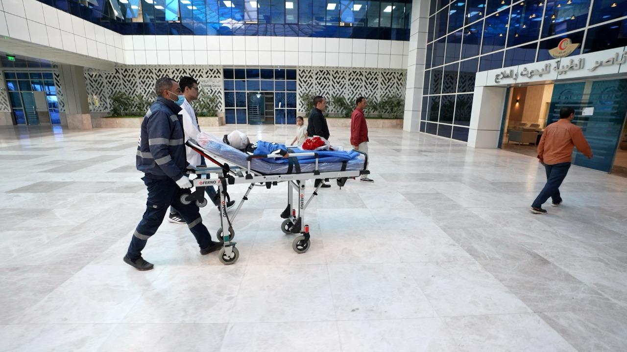 وصول الطفلة إيمان إلى مستشفى معهد ناصر