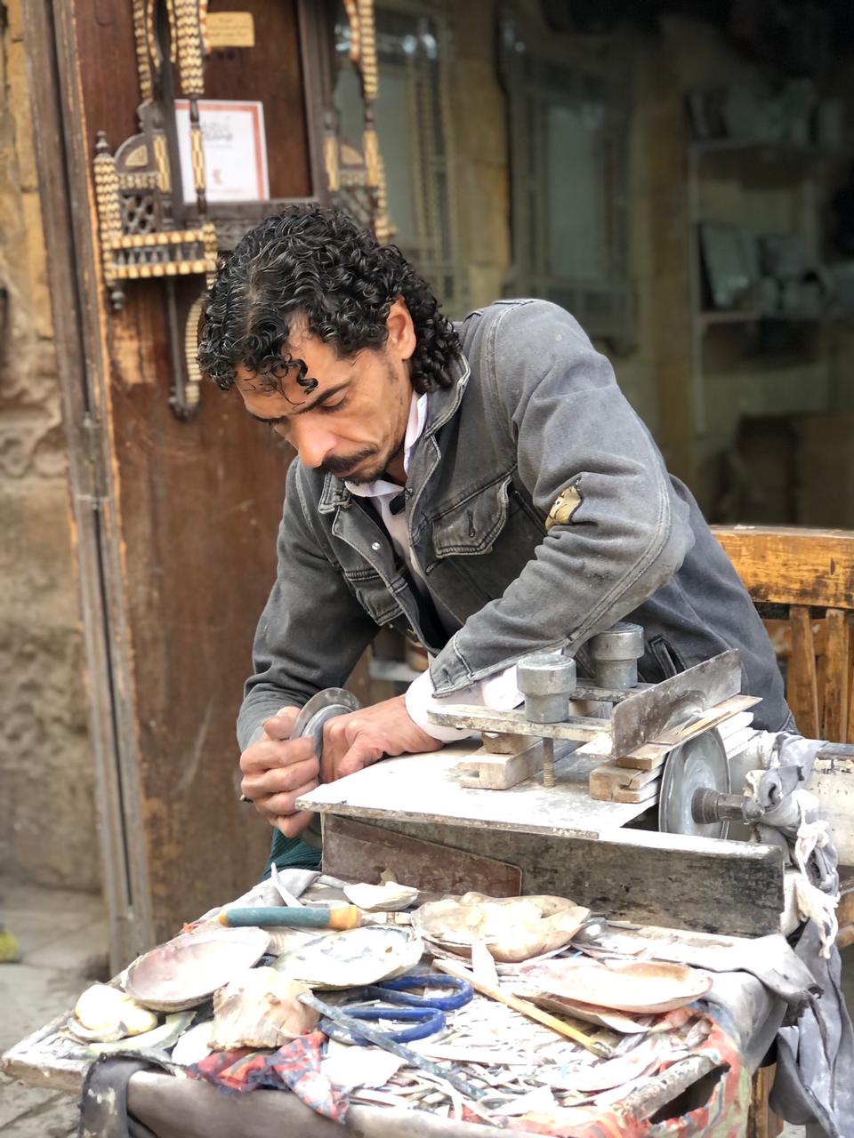 أشهر صدفجي بالدرب الأحمر أشهر صدفجي بالدرب الأحمر