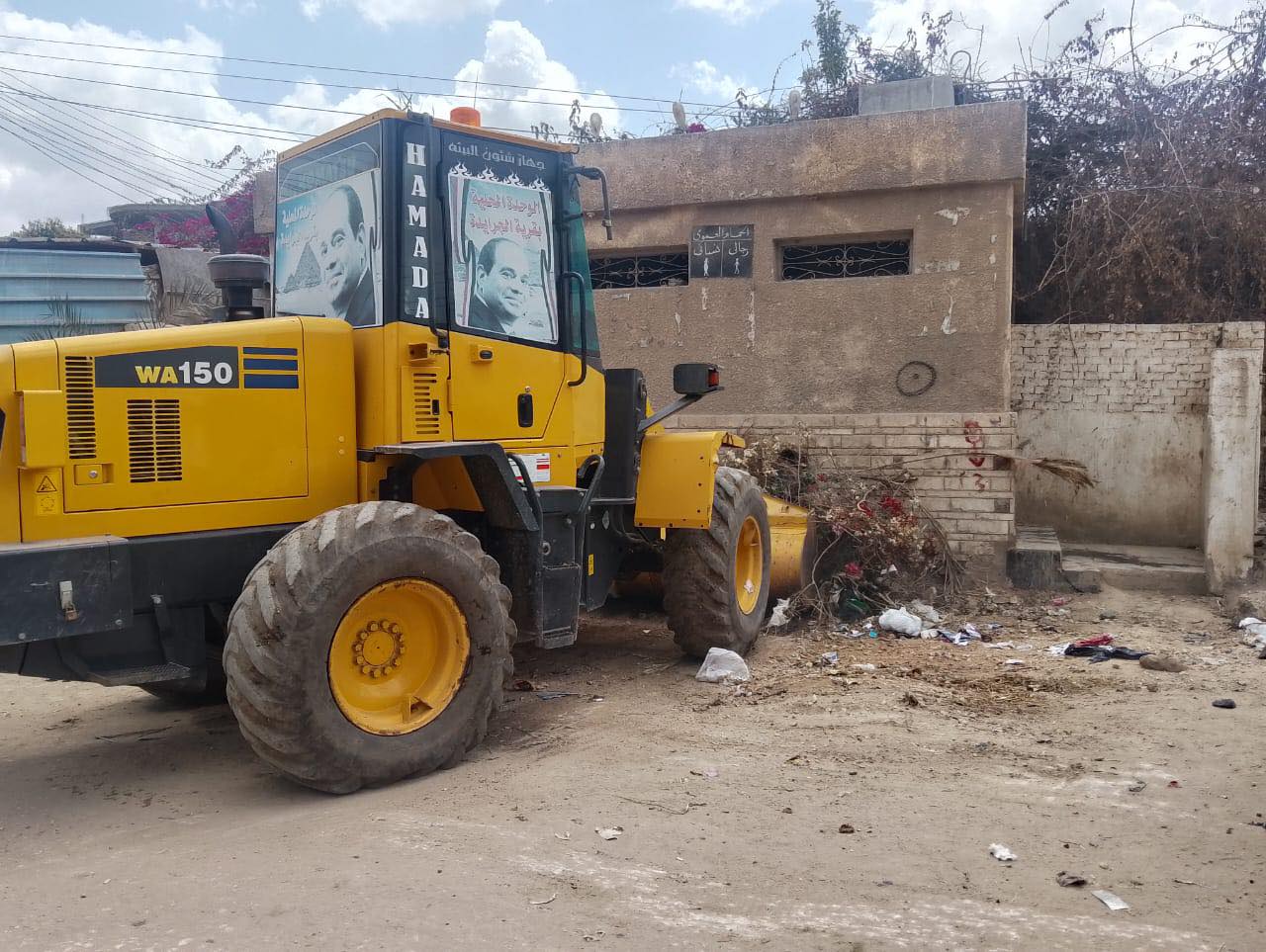 رفع المخلفات من الشوارع رفع المخلفات من الشوارع