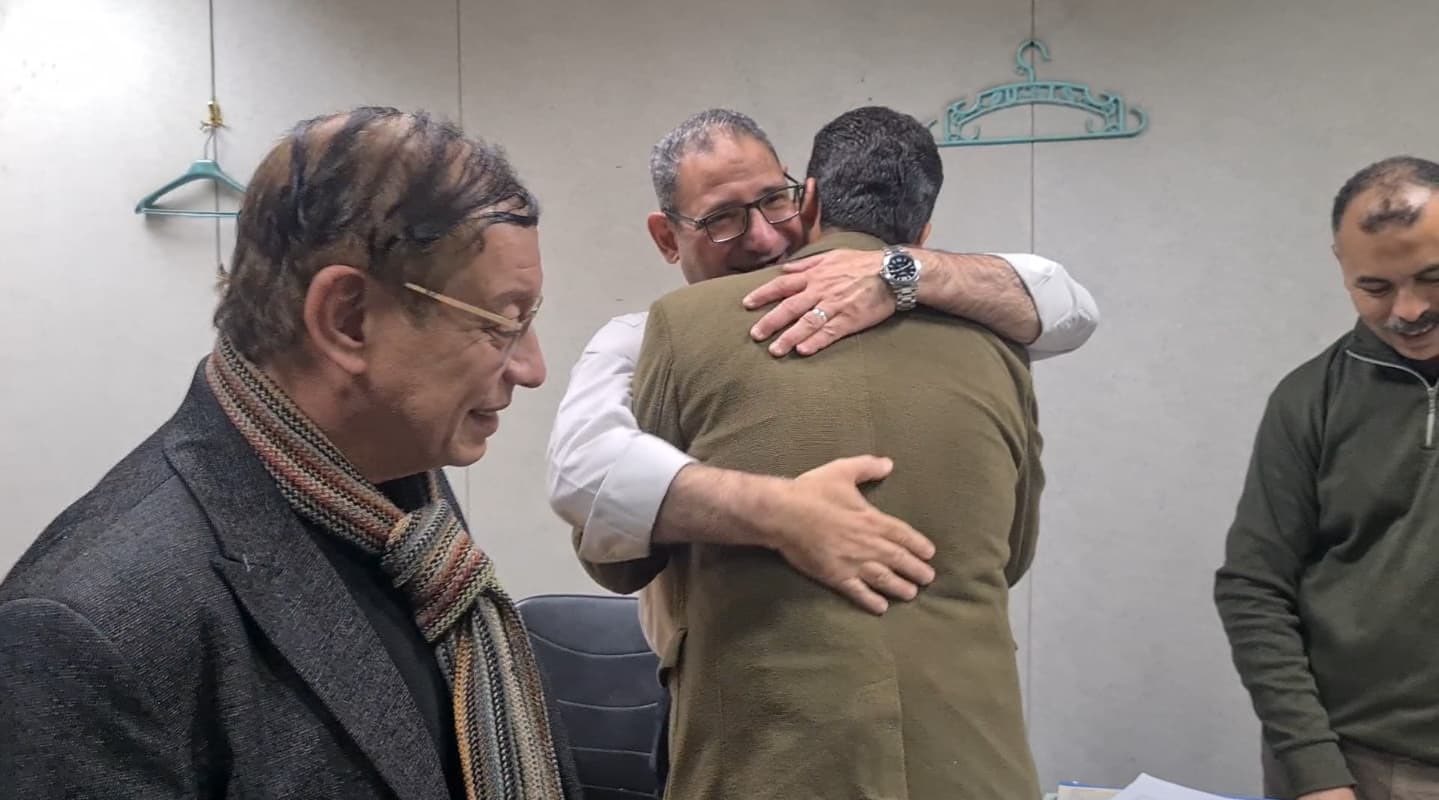 محمد السيد الشاذلى في جولة بدار التحرير  (1)