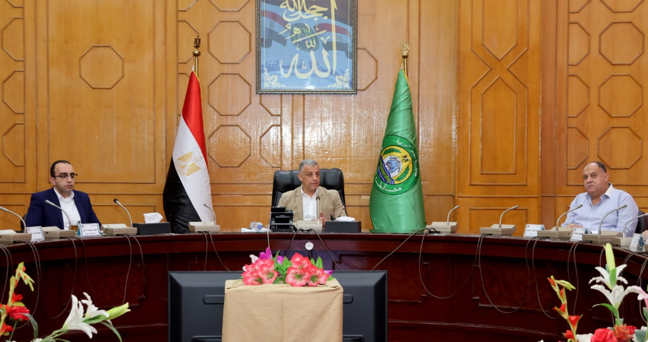 جانب من الاجتماع (1)