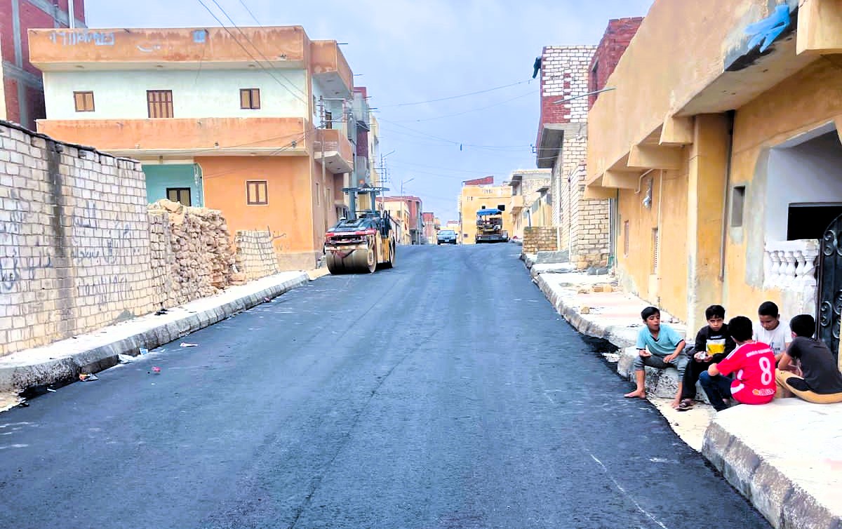 رصف شوارع احياء وعزب مرسى مطروح