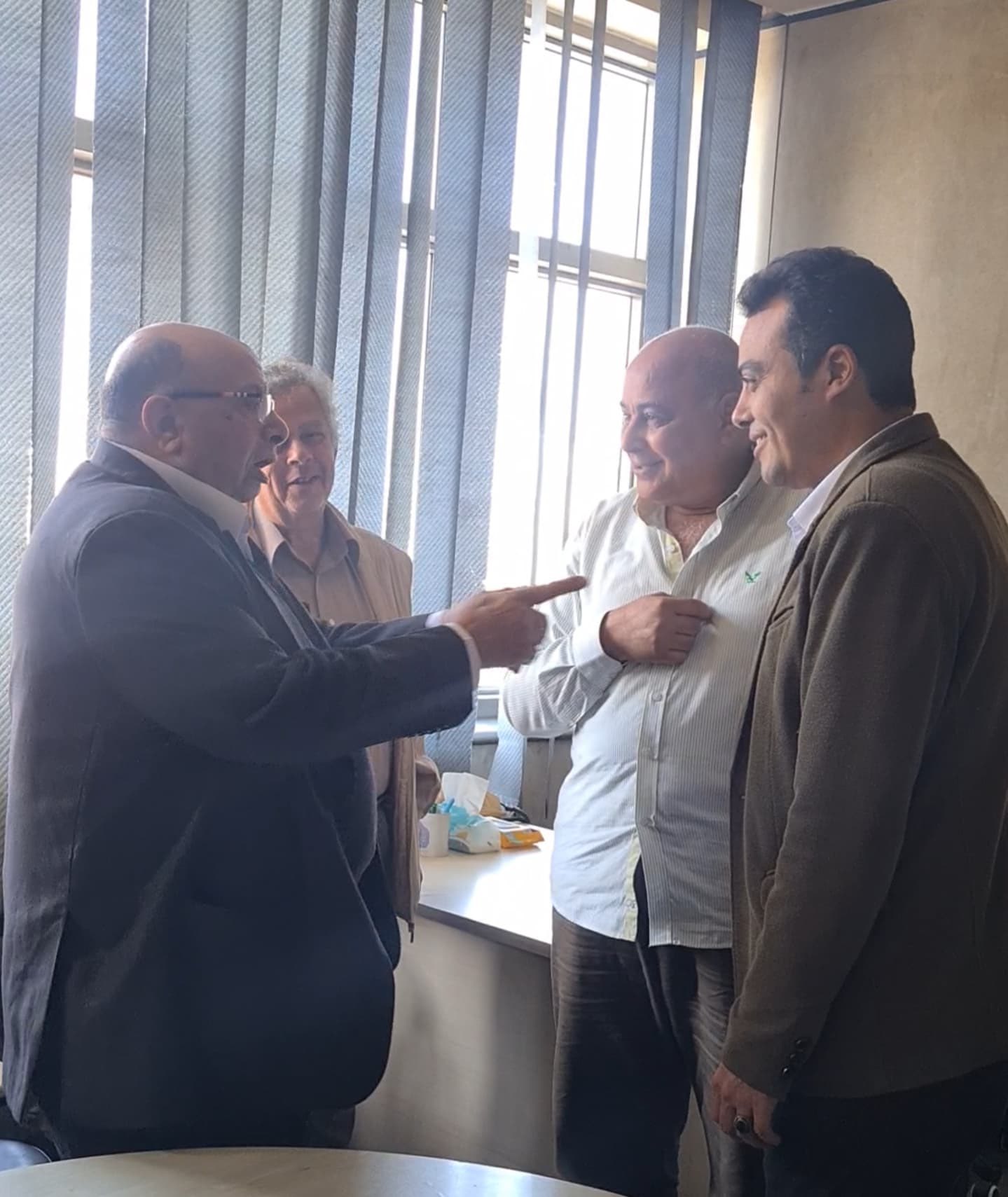 محمد السيد الشاذلى في جولة بدار التحرير  (4)