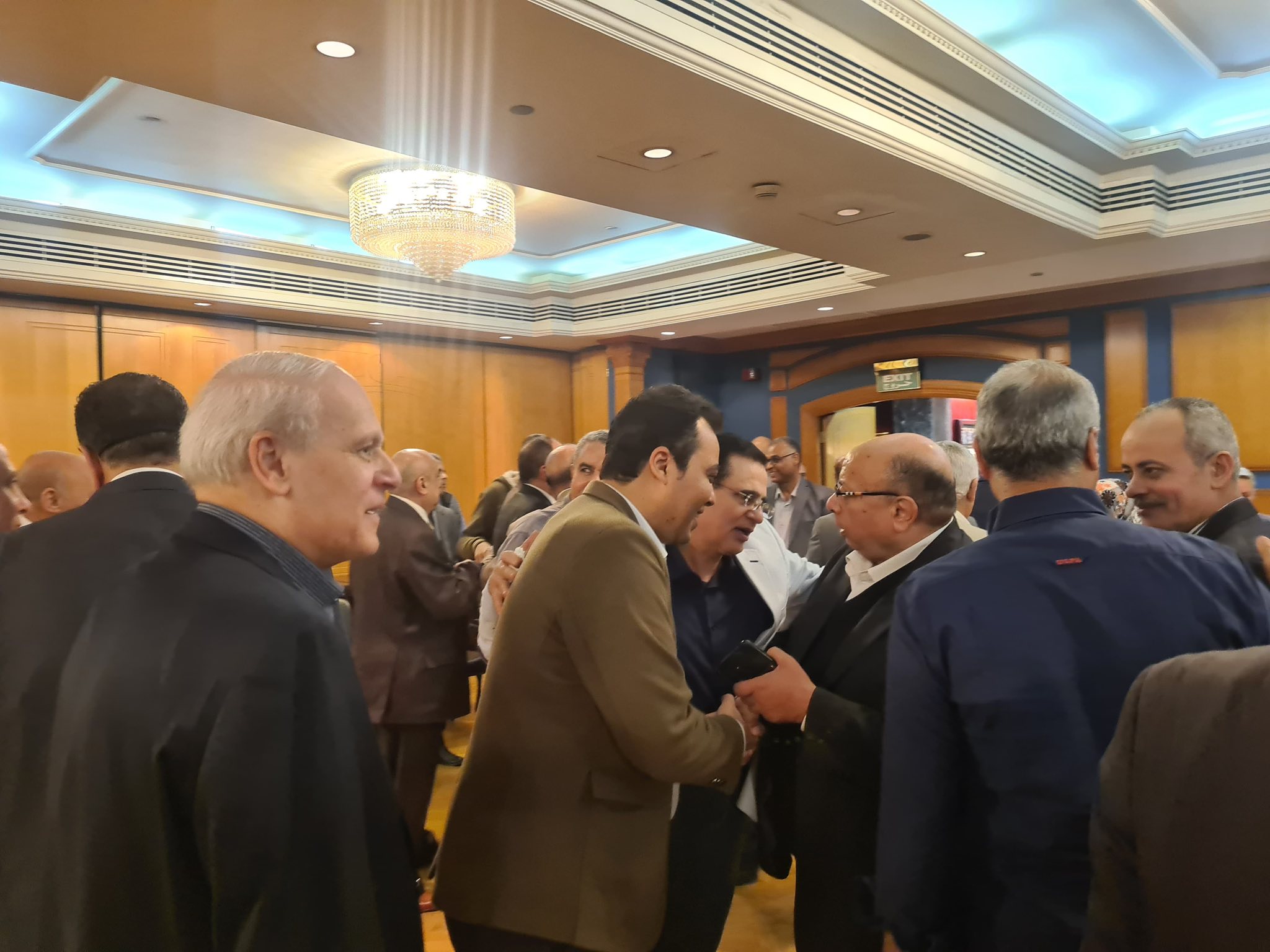 محمد السيد الشاذلى في جولة بدار التحرير  (6)