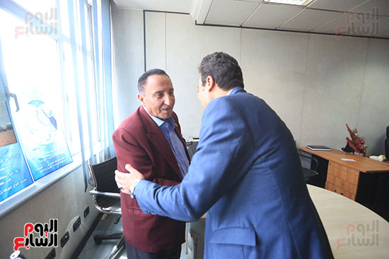 محمد السيد الشاذلى في جولة بدار التحرير  (2)