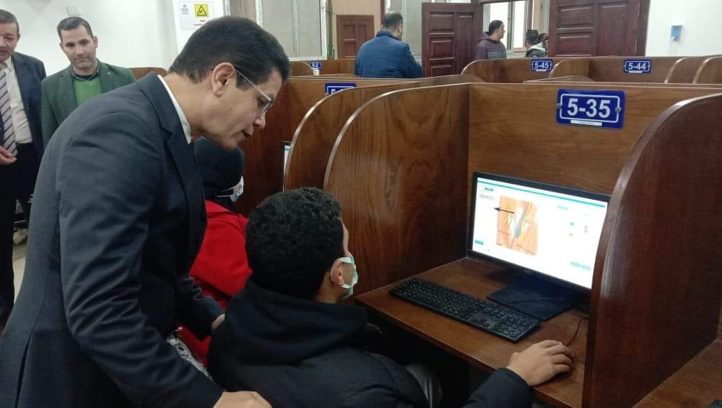 الاختبارات بمركز الاختبارات