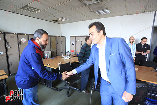 محمد السيد الشاذلى في جولة بدار التحرير  (18)