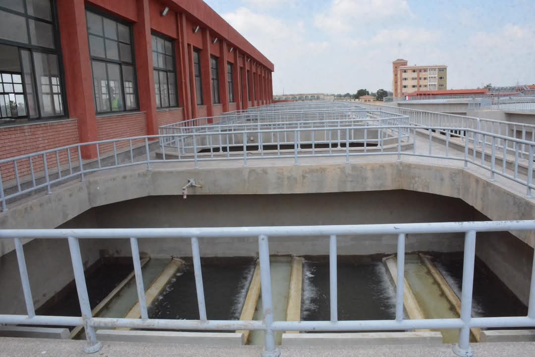 جانب من المحطة جانب من المحطة