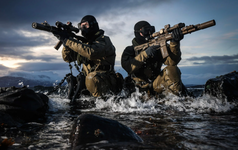 البحرية البريطانية