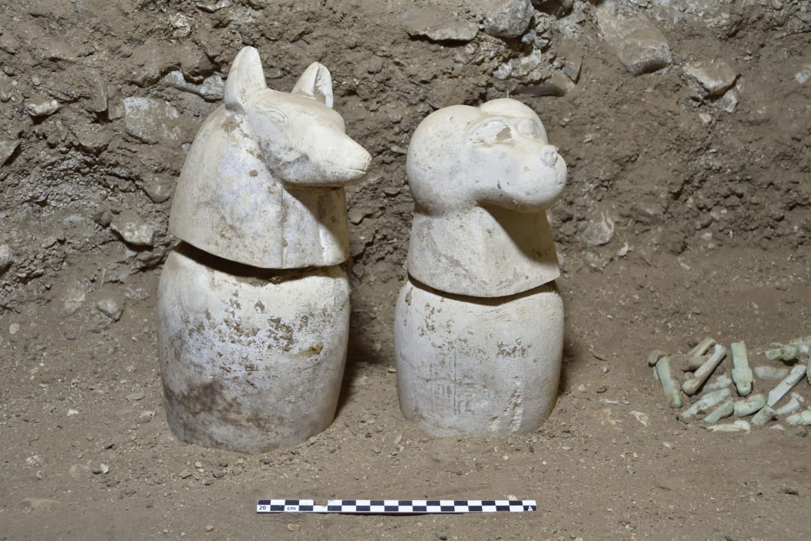اثار 3 اثار 3