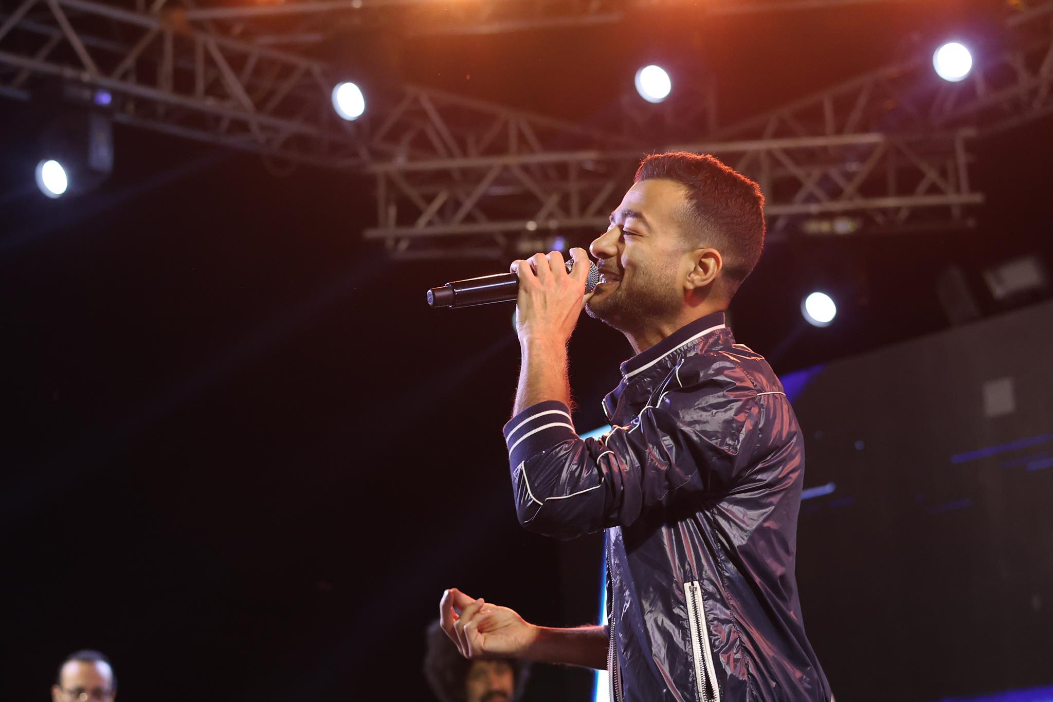 الفنان هيثم شاكر