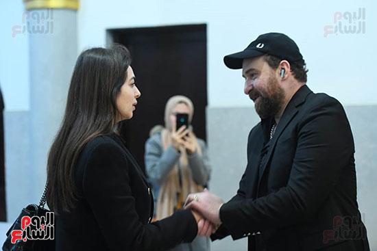 الفنانة هبة مجدى تقدم واجب العزاء الفنانة هبة مجدى تقدم واجب العزاء