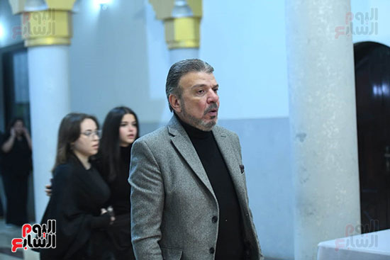 الفنان أحمد سلامة الفنان أحمد سلامة