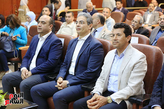  توقيع بروتوكول التعاون بين الوزارة ونقابة الإعلاميين فى مكافحة الشائعات (13)