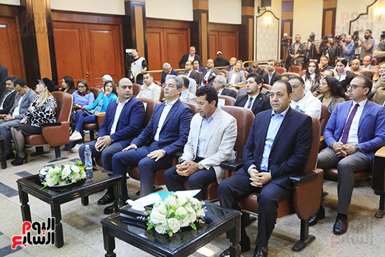  توقيع بروتوكول التعاون بين الوزارة ونقابة الإعلاميين فى مكافحة الشائعات (6)