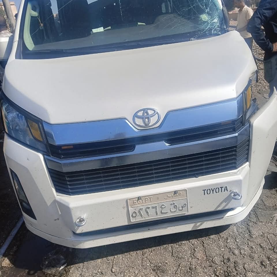 لوحات السيارة المتضررة