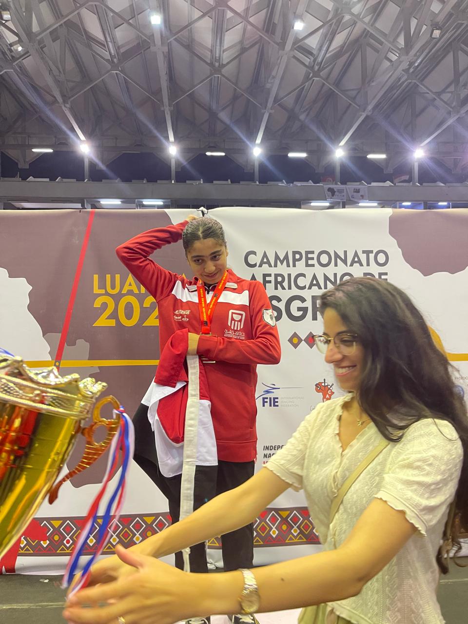 شادية تفوز بذهبية السلاح شادية تفوز بذهبية السلاح