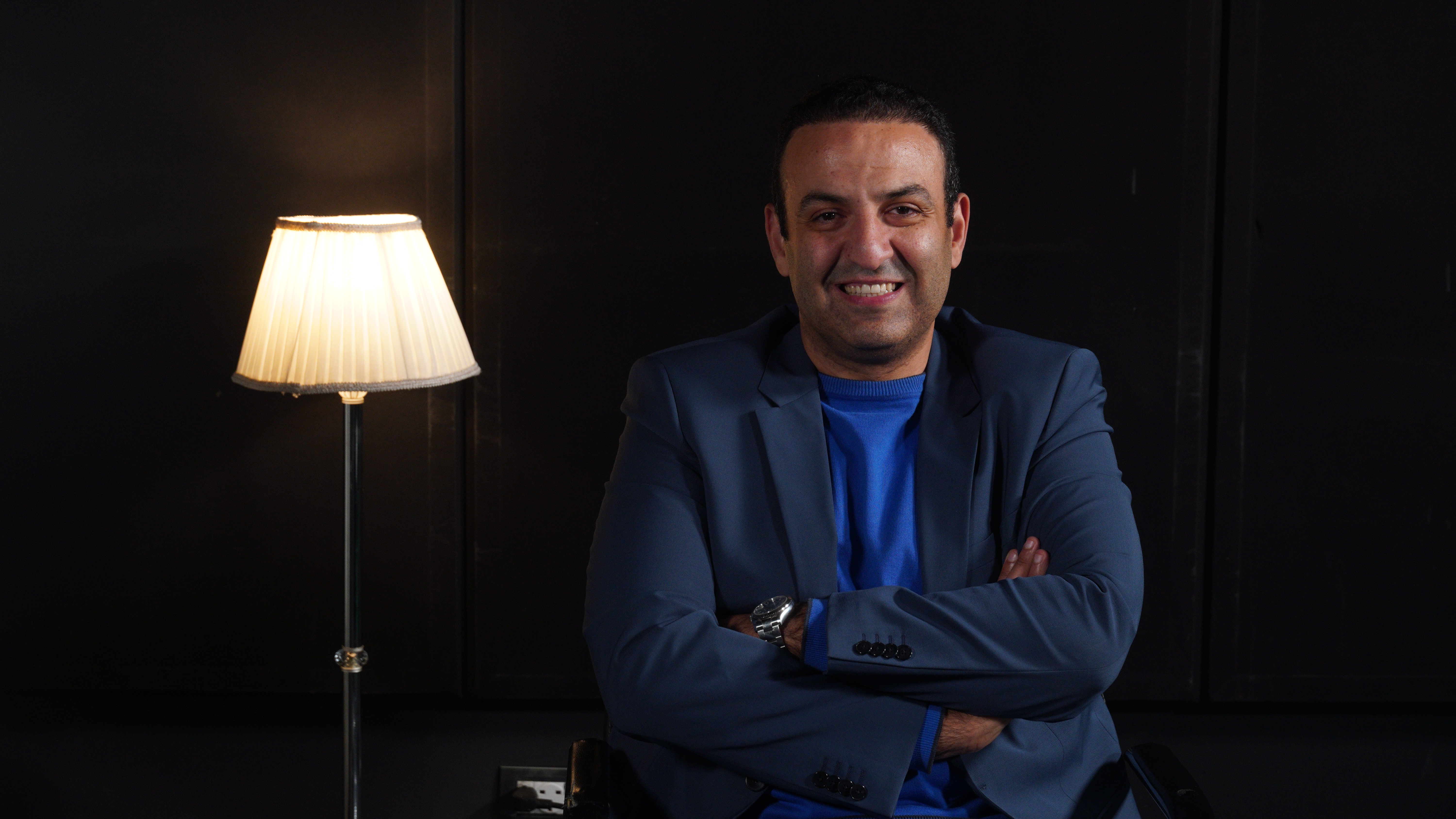 الدكتور شادي على حسين استشارى طب الأسنان