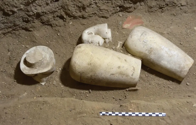 اكتشافات أثرية جديدة فى الأقصر اكتشافات أثرية جديدة فى الأقصر