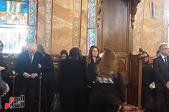 البابا-ثيؤدوروس-الثانى-بطريرك-الروم-الارثوذكس--يترأس-صلاة-الجناز-على-الملياردير-ميشيل-أحد-بالإسكندرية-(11)