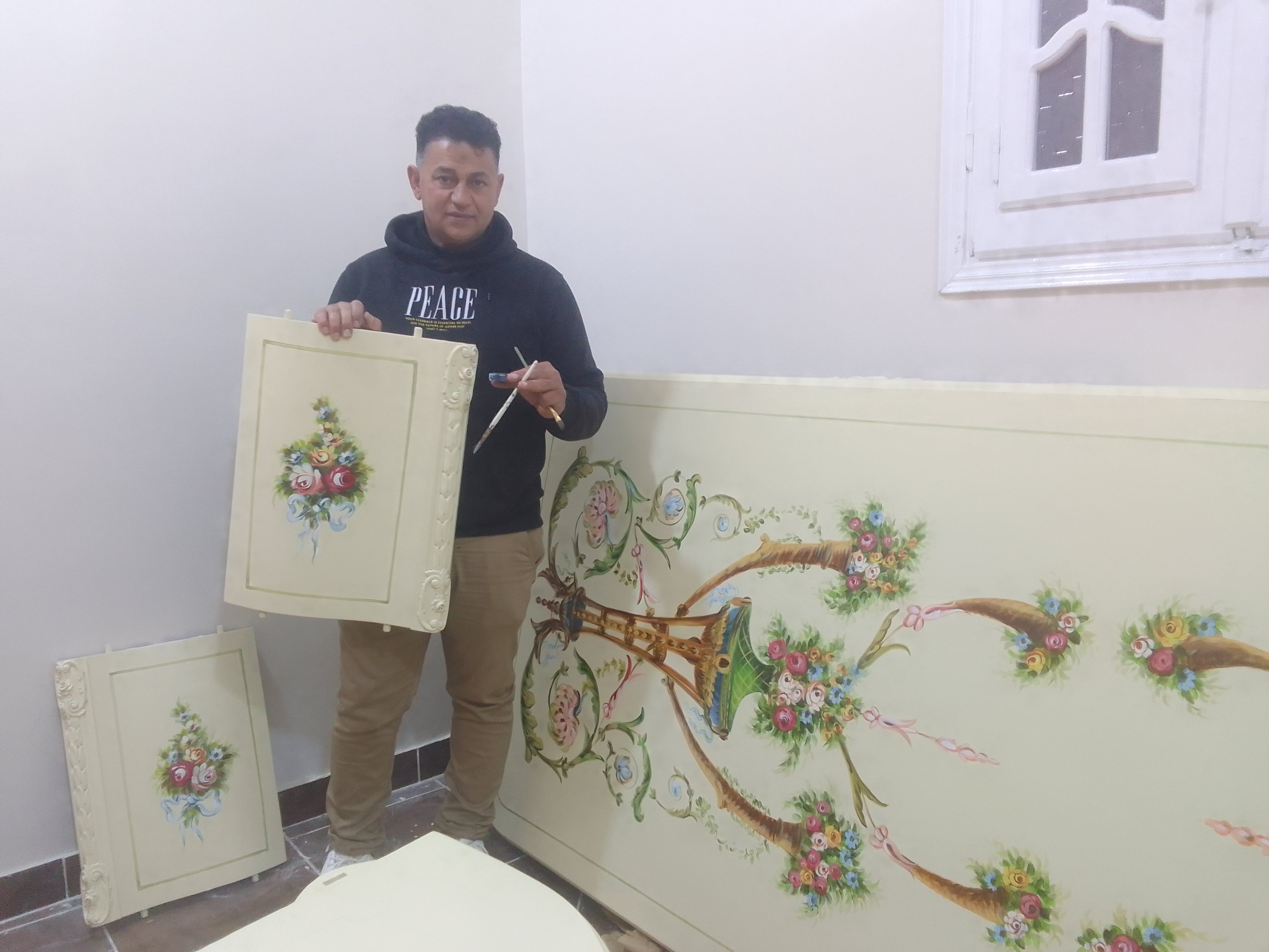 رسام الاثاث في دمياط