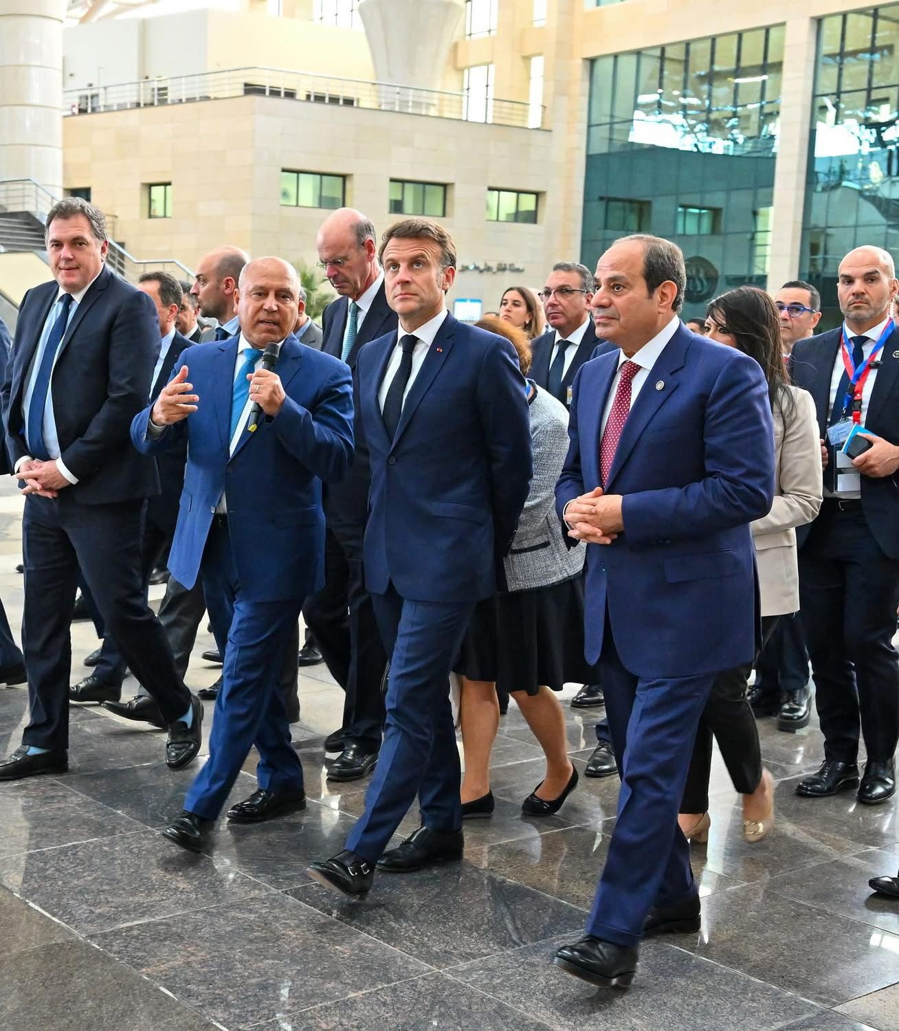 الرئيس السيسى والرئيس الفرنسى وكامل الوزير الرئيس السيسى والرئيس الفرنسى وكامل الوزير
