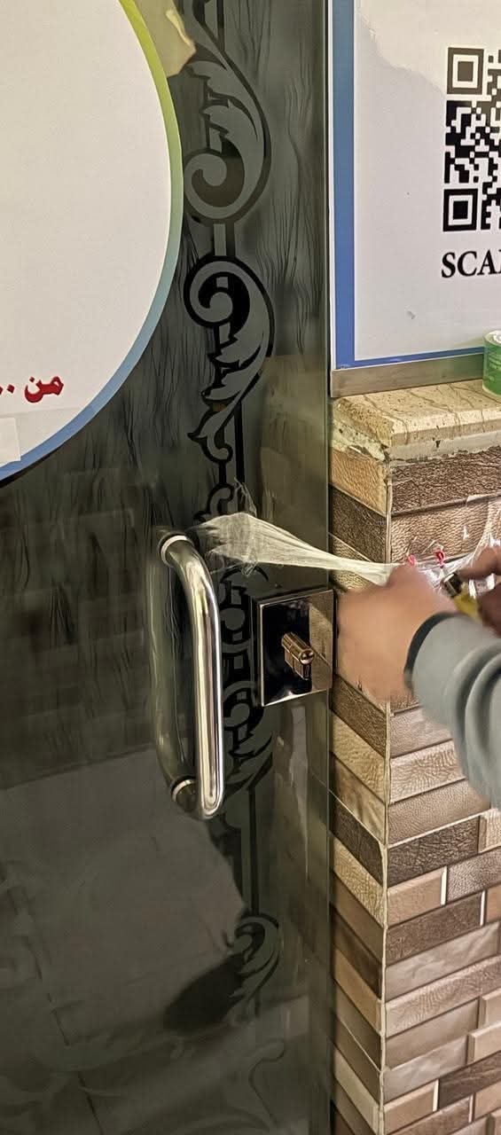 غلق وتشميع للمنشأة غلق وتشميع للمنشأة