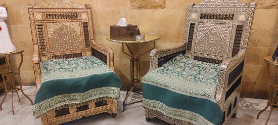مقهى أم كلثوم الرئيسان احتسا الشاى هنا مقهى أم كلثوم الرئيسان احتسا الشاى هنا
