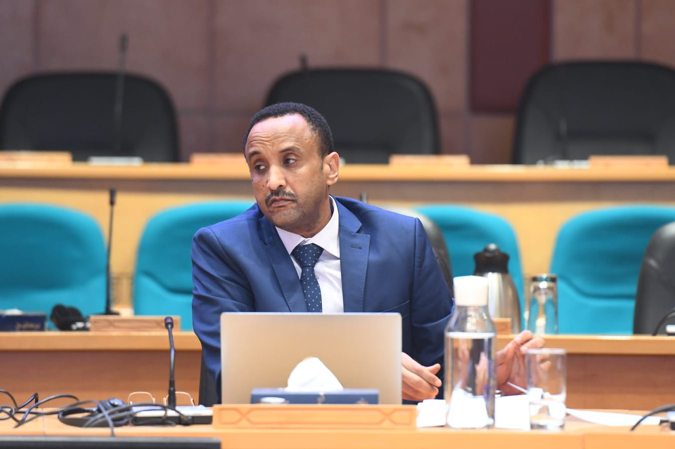 الدكتور خالد صديق المستشار الاقليمي لصحة الطفل والمراهقين الدكتور خالد صديق المستشار الاقليمي لصحة الطفل والمراهقين