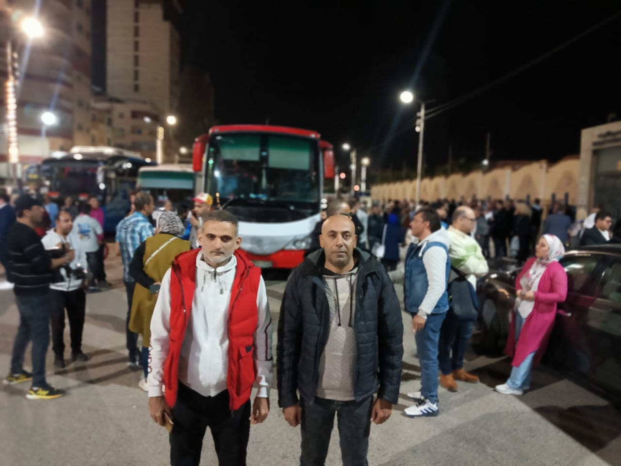 . حشود من أهالى الإسماعيلية (6)