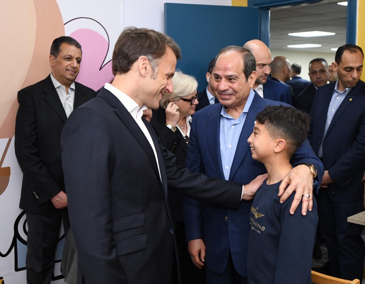 زيارة الرئيس السيسى وماكرون للعريش (7)