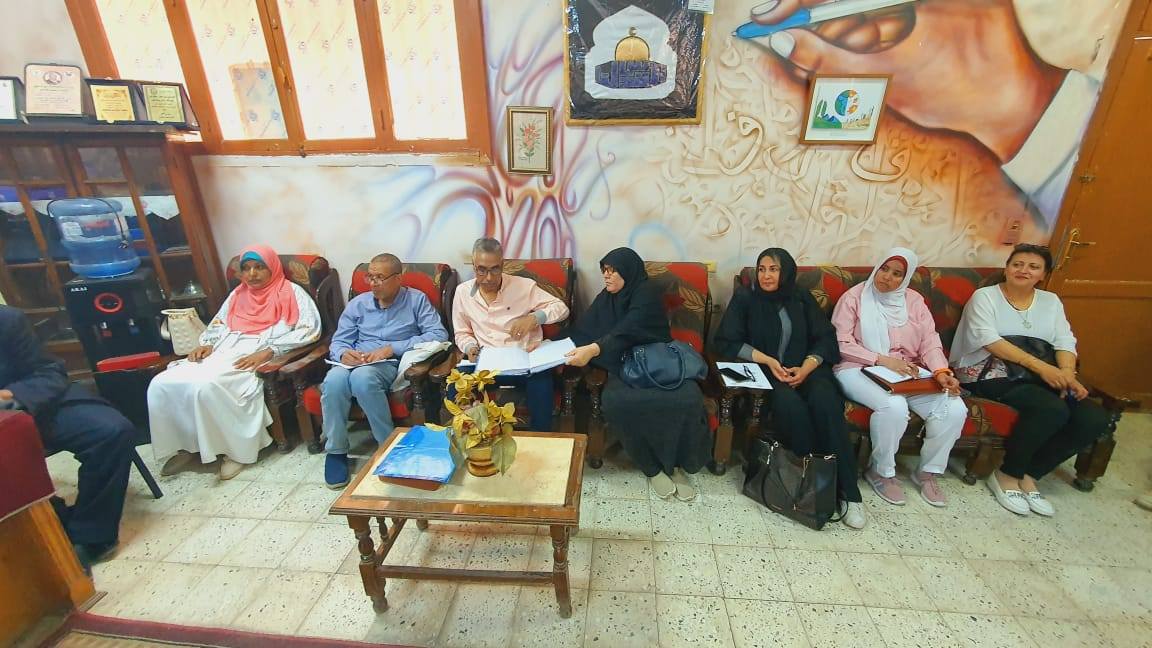 حضور اجتماع إستعدادات إمتحانات الشهادة الإعدادية بنظام البوكليت