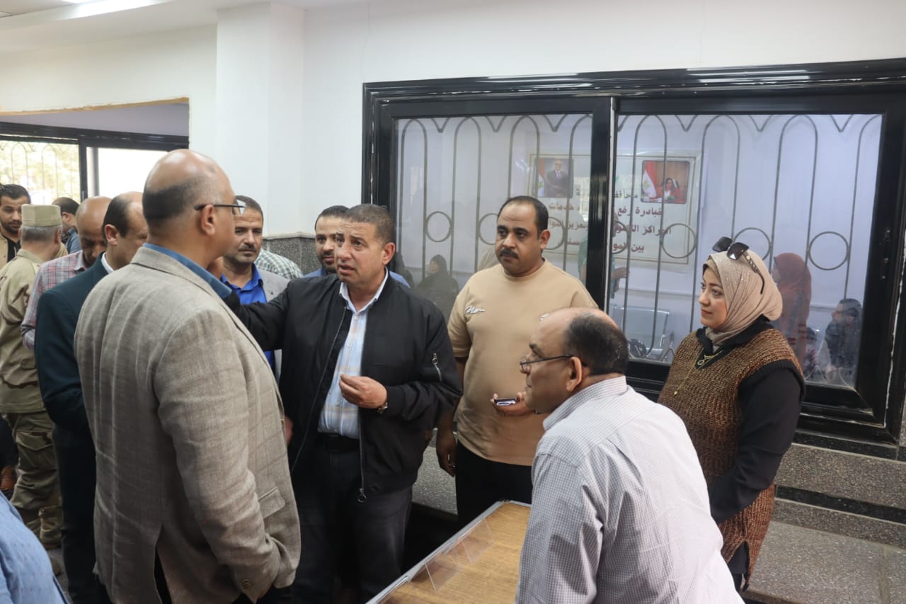 العمل على حل مشاكل المواطنين