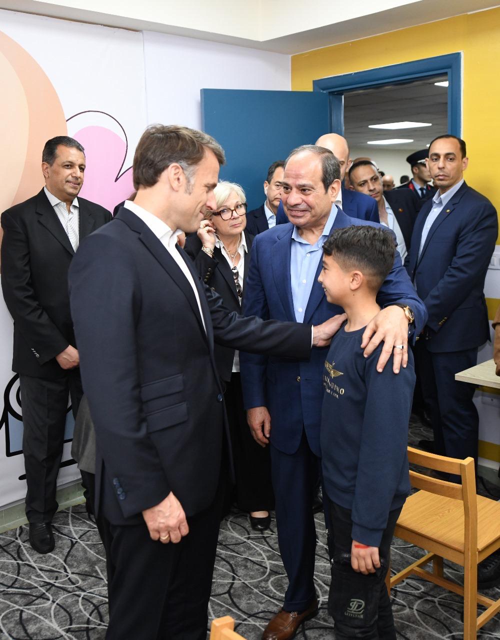 زيارة الرئيس السيسى وماكرون للعريش (10)