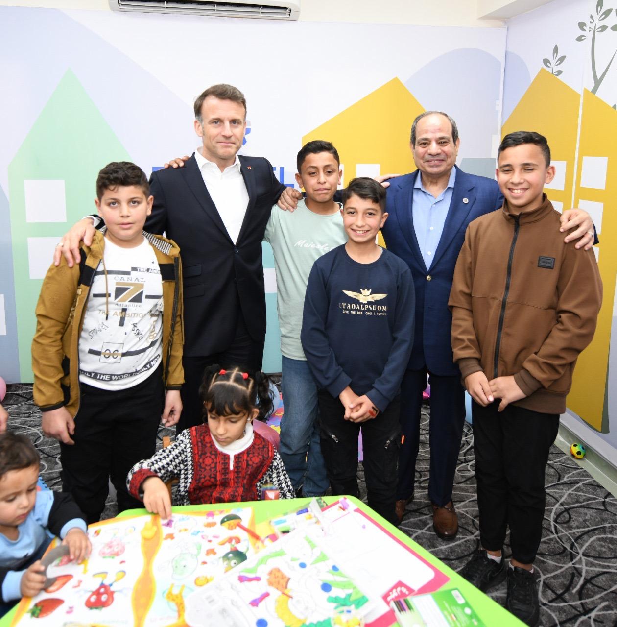 زيارة الرئيس السيسى وماكرون للعريش (5)