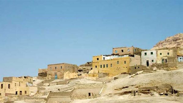 إنهاء أزمة منطقة قرنة مرعى بعهد محافظ الأقصر