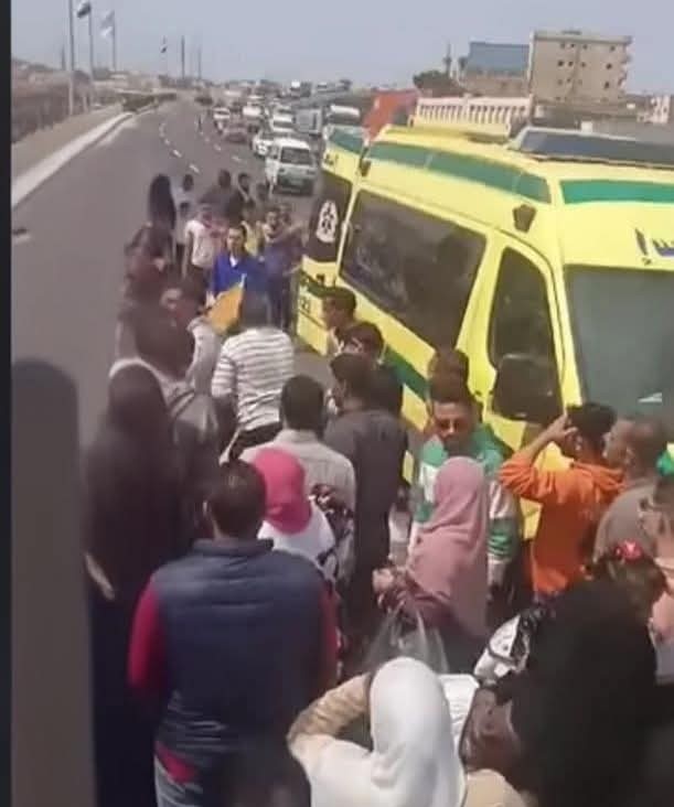 حادث القاء طفلين من أعلي كوبري العامرية في الإسكندرية