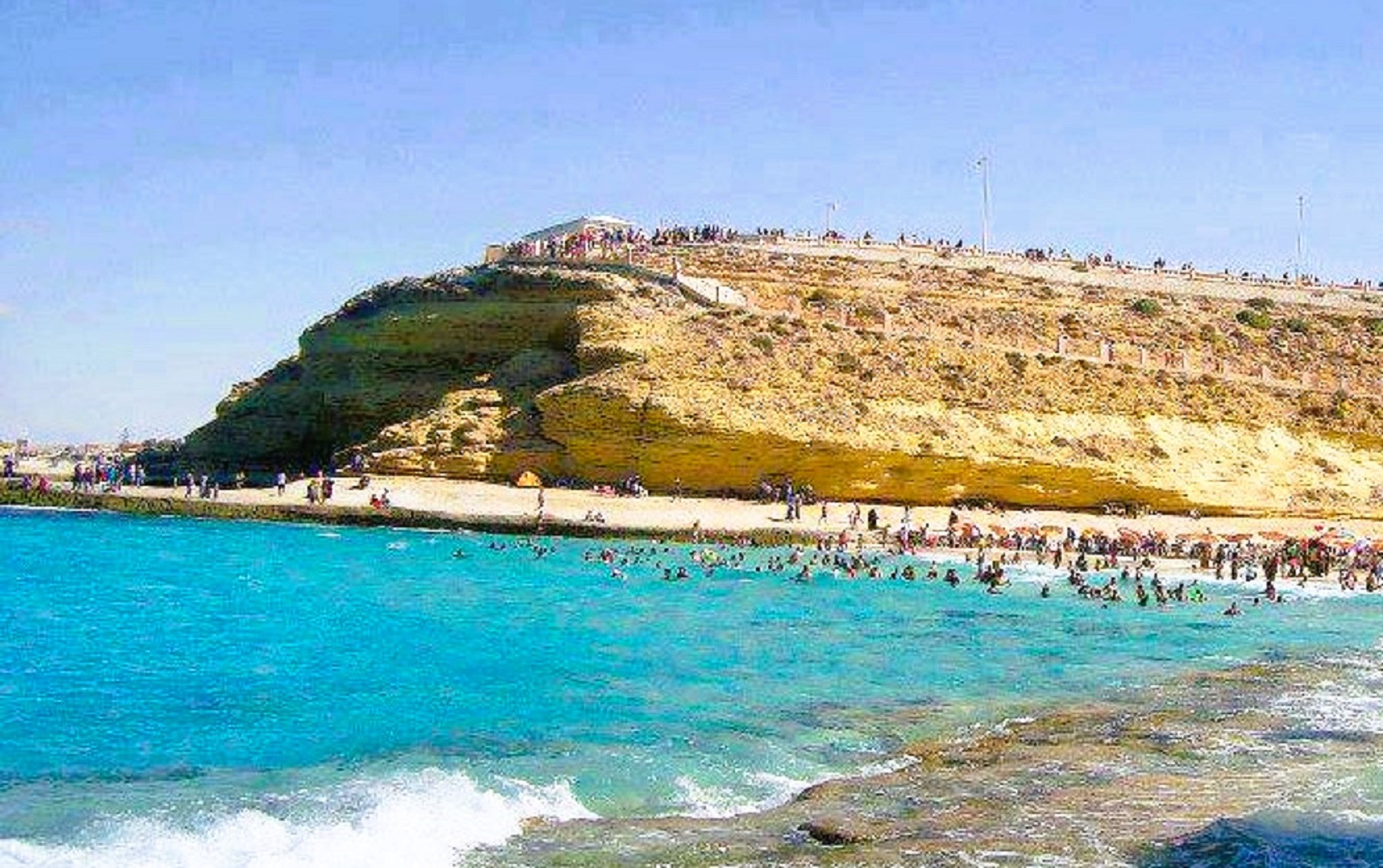 هضبة عجيبة من اسفل - مطروح هضبة عجيبة من اسفل - مطروح
