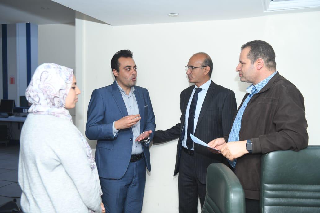 عرض البرنامج الانتخابى