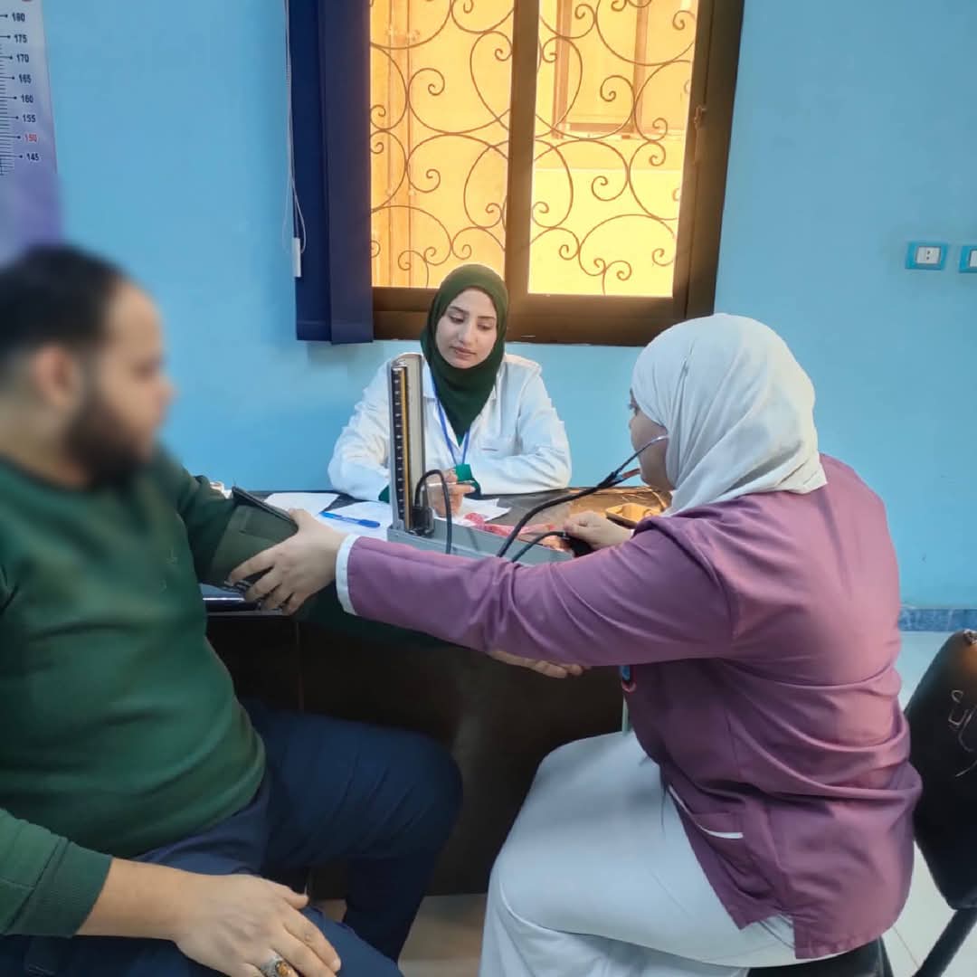 فرق طبية علاجية مدربة فرق طبية علاجية مدربة