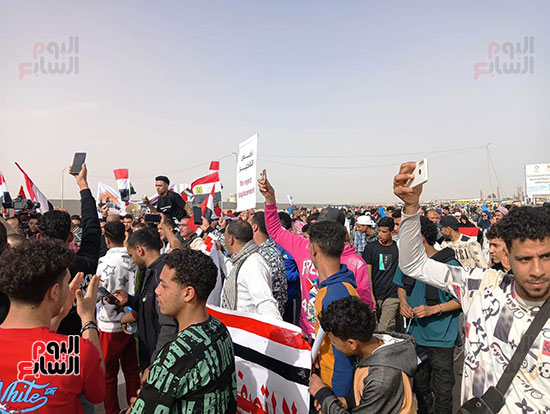 مسيرات-أمام-مطار-العريش-لدعم-القضية-الفلسطينية مسيرات-أمام-مطار-العريش-لدعم-القضية-الفلسطينية