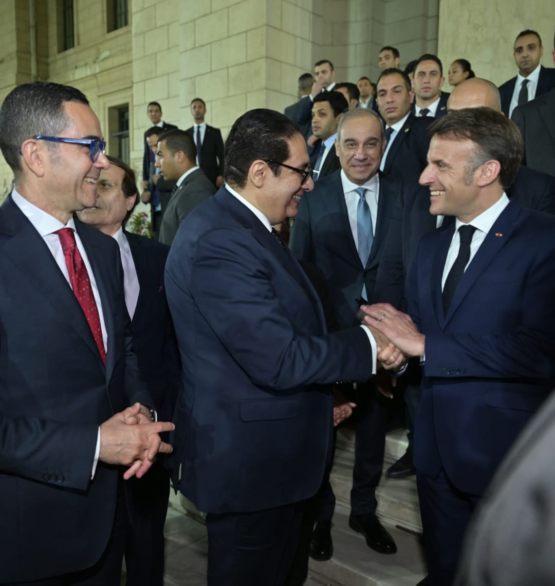 2cf6bd21-e9d2-45f3-b195-52f6c90254e7