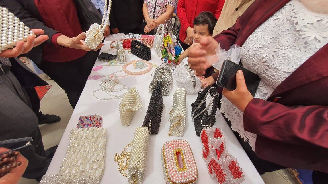 جانب من المنتجات المميزة فى المعرض الختامي للإقتصاد المنزلي جانب من المنتجات المميزة فى المعرض الختامي للإقتصاد المنزلي