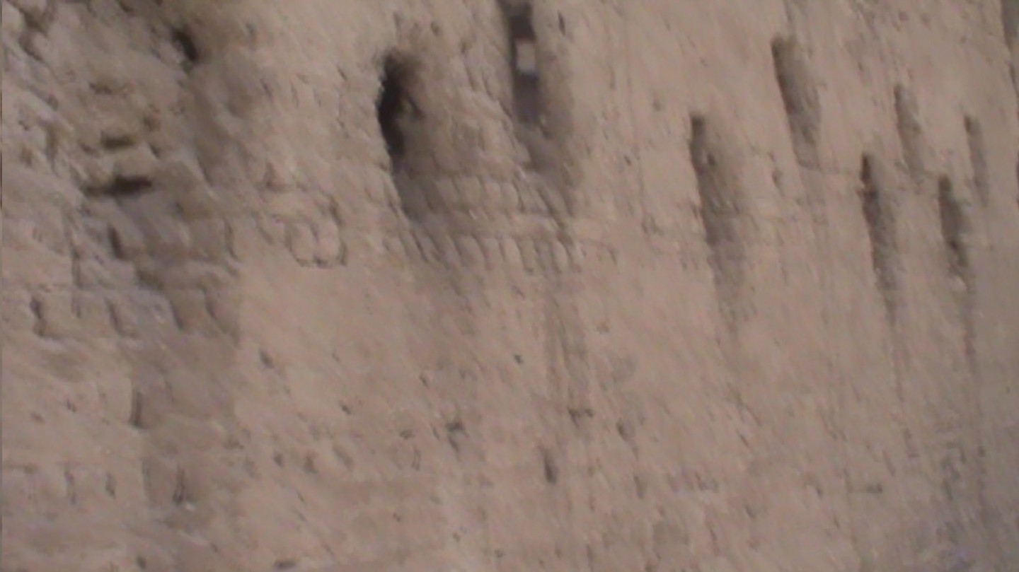 أثار المدافع على جدارن جهينة  (2)
