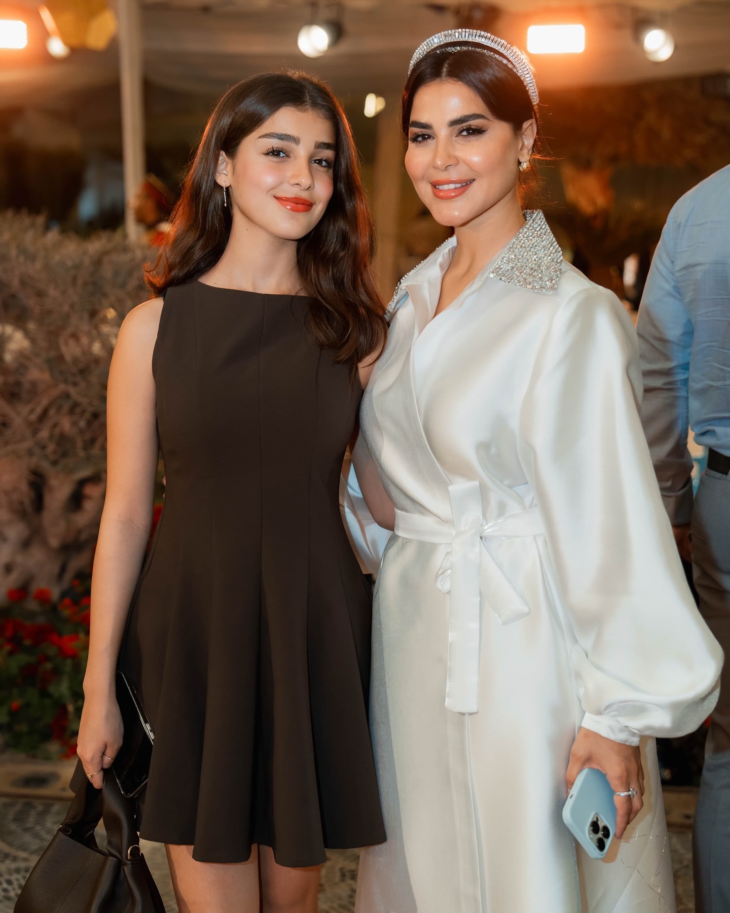 توانا الجوهري مع والدتها رانيا منصور توانا الجوهري مع والدتها رانيا منصور