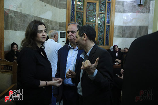 علا الشافعى تقدم واجب العزاء