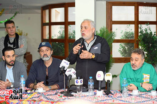 أشرف زكي نقيب المهن التمثيلية